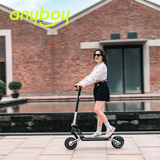 Scooter électrique pliant de couleur personnalisée pour adultes